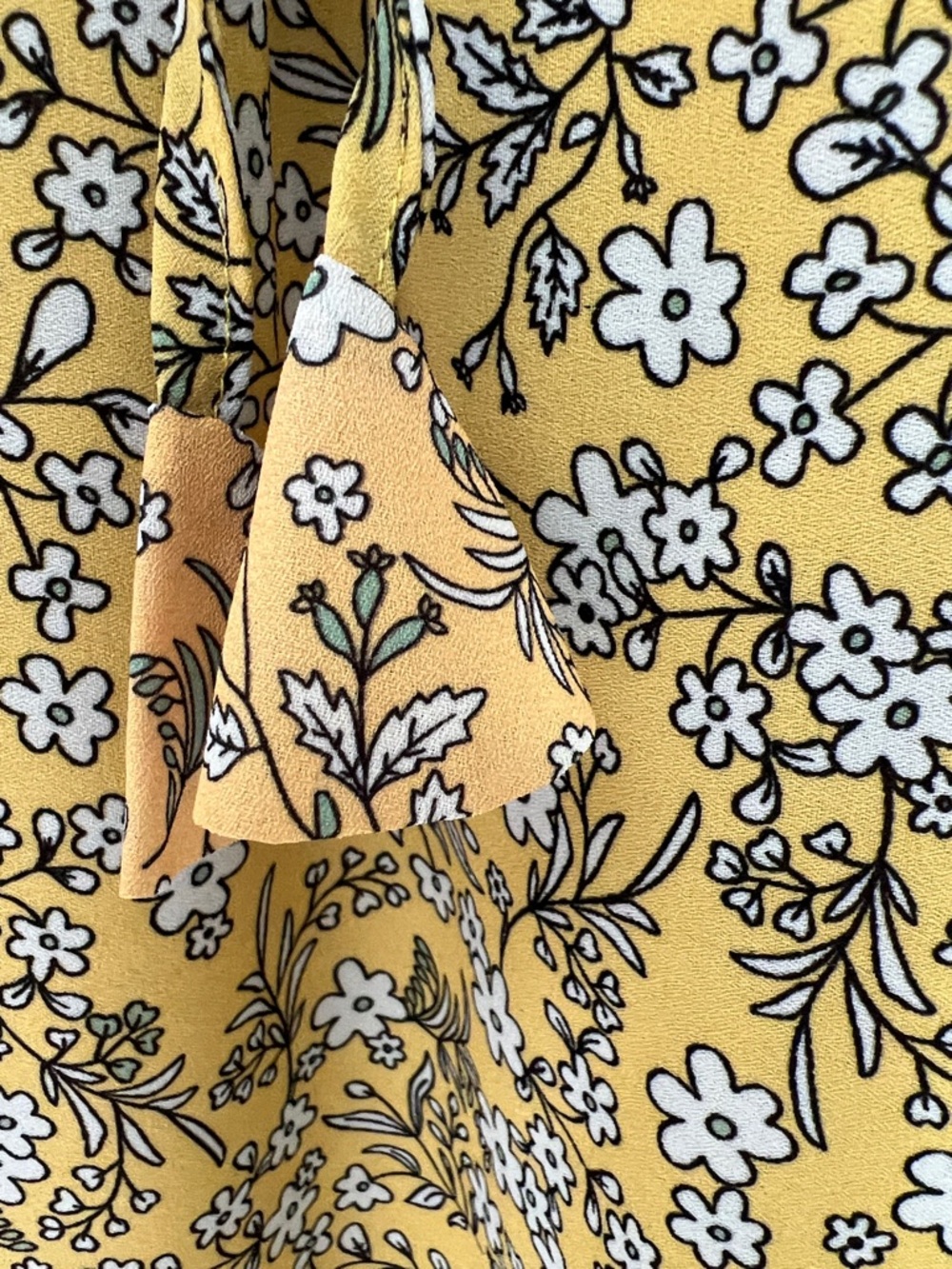Max Studio Mustard Floral Tie-Neck Peasant Office Blouse Style #A703D31 Size L - Picture 8 of 17